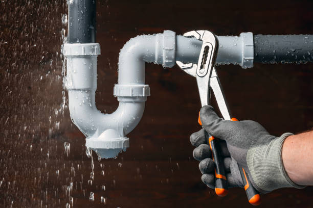 Professional Plumbing technician working in Estherville, IA